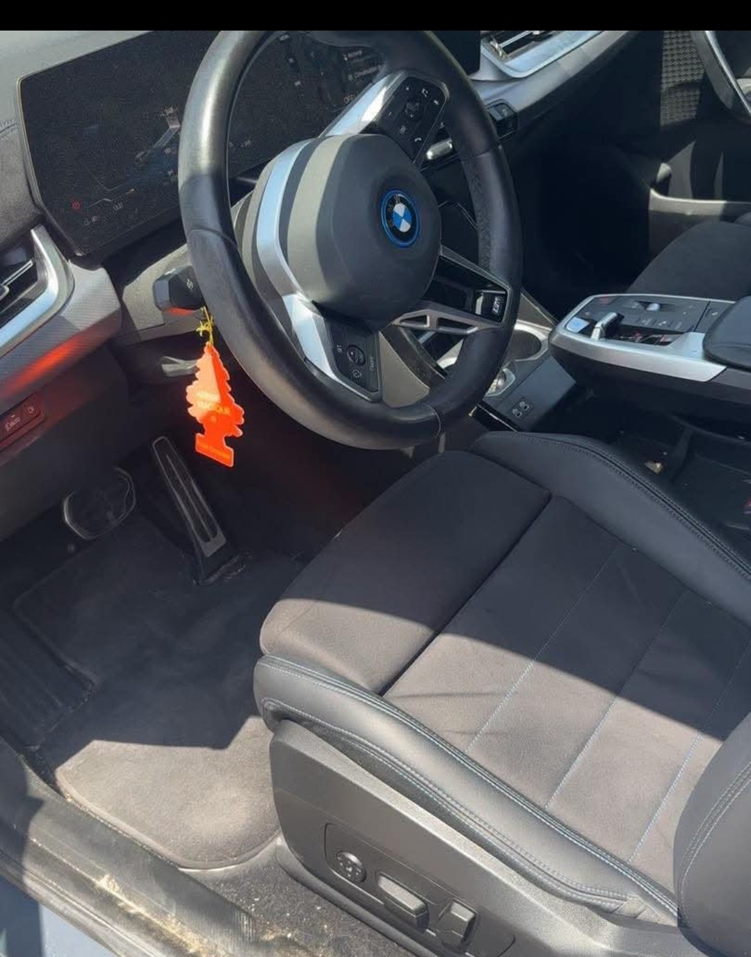 BMW iX1 — remise en état complète de l'habitacle